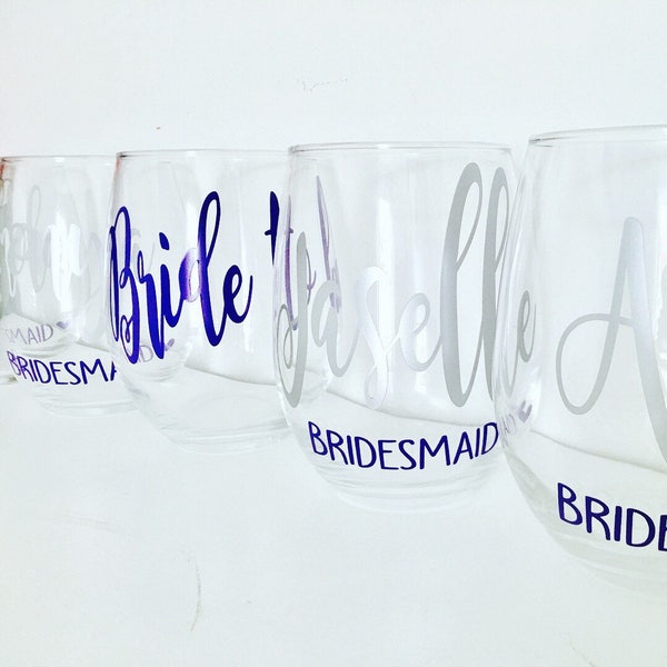 Set of 5 or 6 Bridesmaid Wine Glasses | Bridal Party Wine Glasses | Bridesmaid Gift | Bridesmaid Proposal | Personalized Wine Glasses