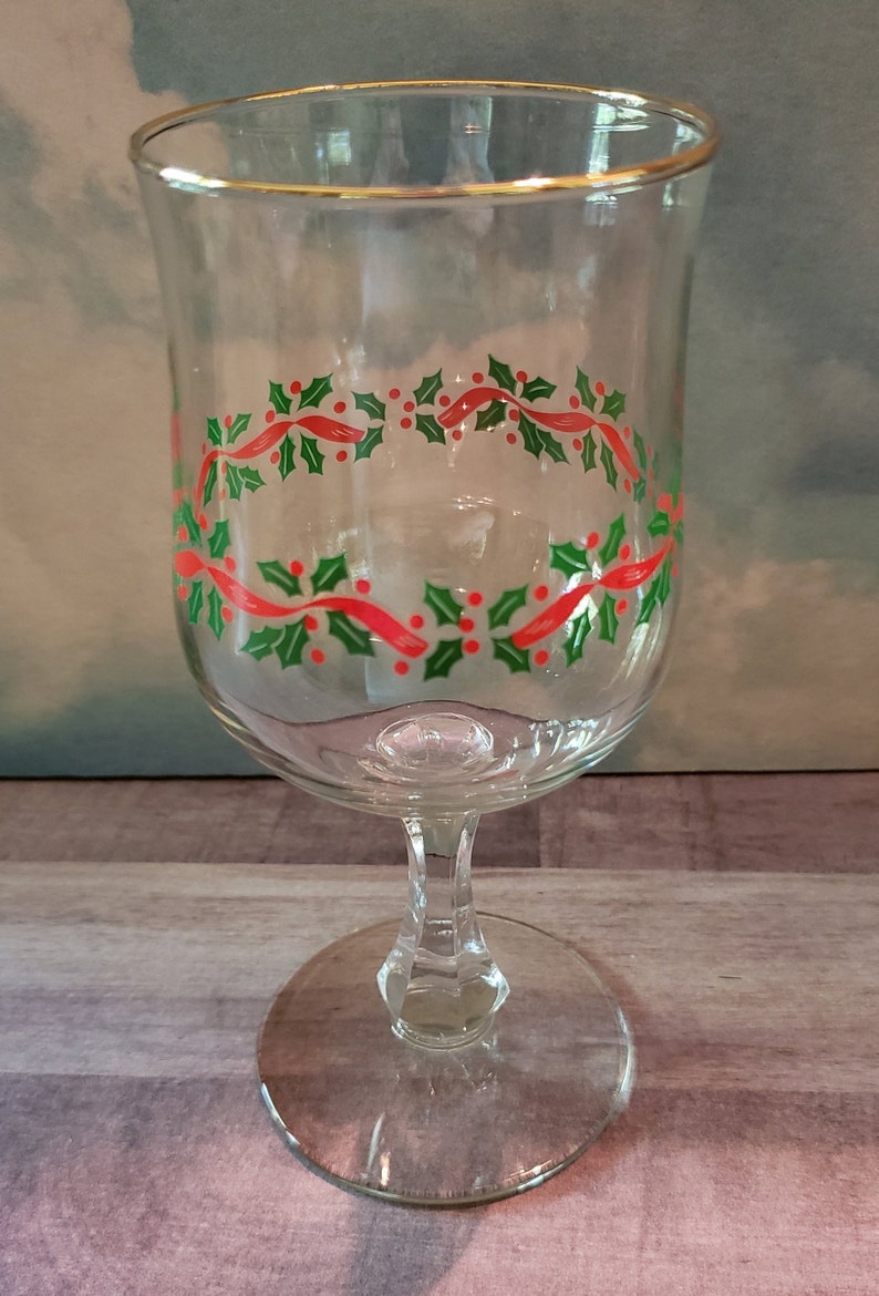 5 Christmas Wine Glasses Libbey HOLLY & RIBBON Water Goblets Etsy