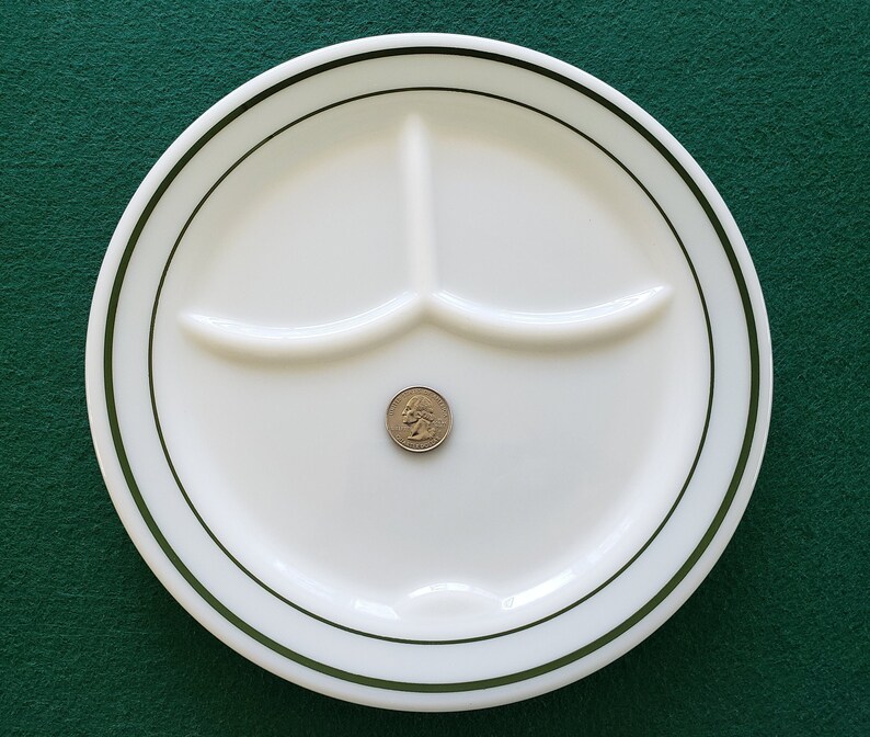 2 Large Divided Plates 9 Corning Plates W/ Emerald Etsy