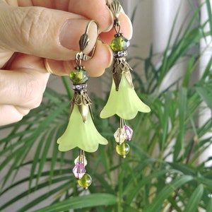Pistachio earrings with Lily Flower, boho earrings,Lucite flower earrings,gift for women,christmas gift image 2