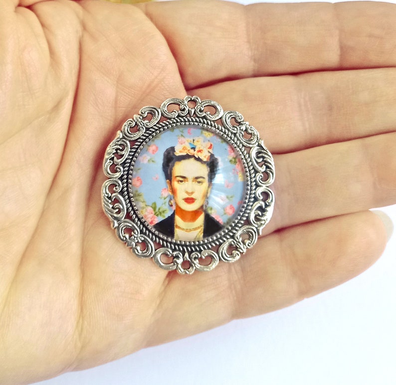 Frida cabochon brooch, silver Frida Kahlo brooch, gift for women, christmas gift, brooch with image of Frida image 7