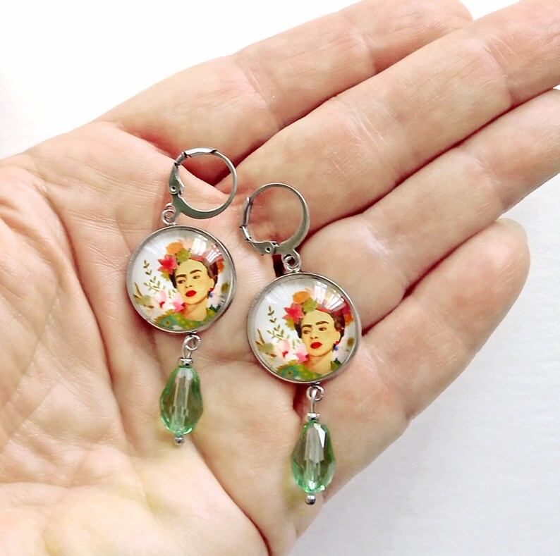 Pendientes Frida Kahlo,pendientes de acero inoxidable Frida,pendientes largos Frida con flores,pendientes verde-olivo Frida,joyeria Frida imagen 8