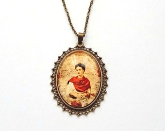 Colgante grande Frida Kahlo,collar largo estilo antiguo con Frida,joyeria Frida Kahlo,regalo para mujer,regalo para madre,regalo para chicas