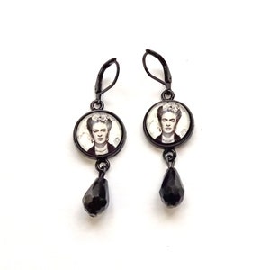 Boho Frida earrings, vintage style Frida earrings in black and white, Frida jewelry, special gift for Frida lovers, gift for best frend image 10