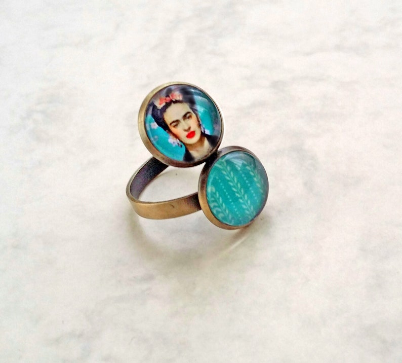 FRIDA double ring, original Frida ring, ring with 2 Frida cameos, Frida jewelry, turquoise Frida Kahlo ring image 2