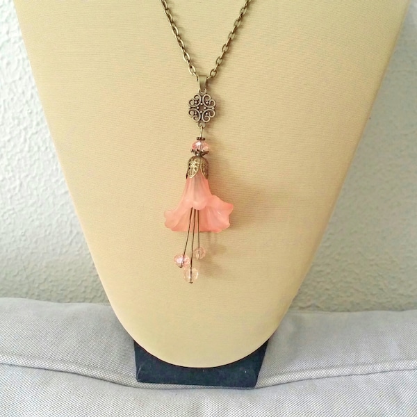 Lucite flower necklace,Long necklace with lucite flower,salmon necklace, boho necklace, summer necklace, romantic necklace, large pendant