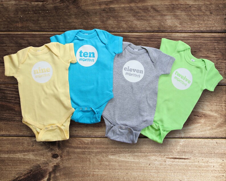 Gender Neutral Baby Milestone Photo Bodysuit Set Baby Shower Etsy