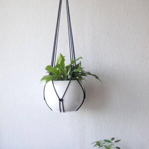 DIY tutorial for macrame minimalist plant hanger no tassle, no tassel, no tail digital download, macrame e-pattern, DIY plant hanger pdf image 2