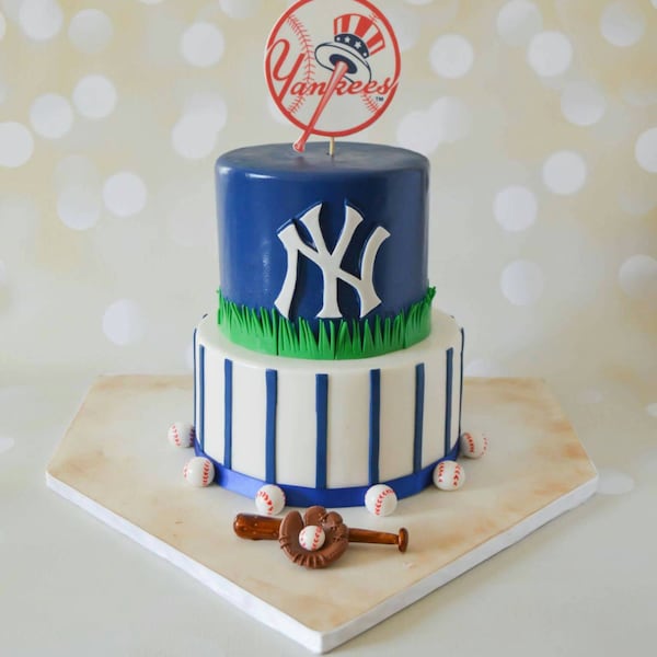 Baseball cake topper, baseball cake topper set, NY Yankees logo, New York Yankees cake topper, baseball party invitations, NY Yankees cake