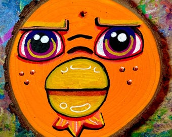 Chucky Clucks, Merry Monsters: Adorno de madera naranja único, pintado a mano, de Fragz