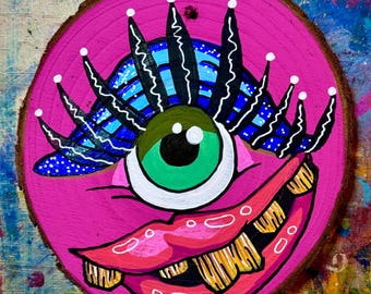 Jannice, Merry Monsters: Adorno de madera morado único, pintado a mano, de Fragz