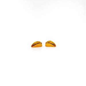 Miniature Taco Stud Earrings, miniature jewelry, stud earrings, kawaii, cute, accessories,Taco Tuesday Mexican food,party earrings