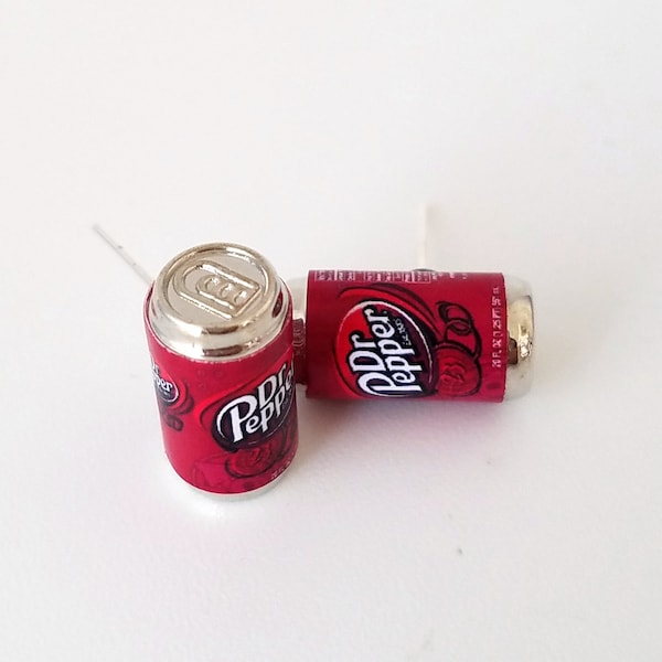 Pendientes de lata de refresco Dr Pepper -Pendientes de bebidas de comida en miniatura, mini joyas de comida, mini lata de refresco, pendientes, joyas, accesorios