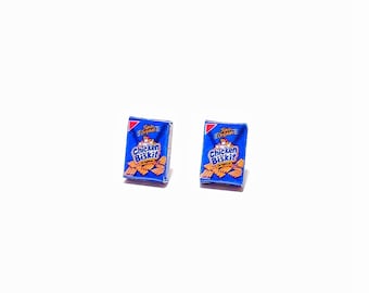 Miniature Chicken Biskit Earrings, miniature food jewelry, Biscuits earrings, kawaii, cute, accessories, crackers, snack jewelry