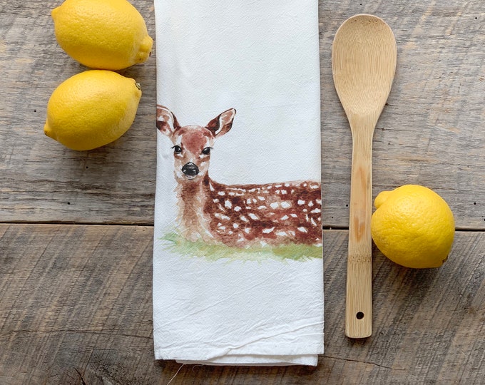 Deer Flour Sack Tea Towel / Kitchen Decor / Deer Towel / Doe / Etsy