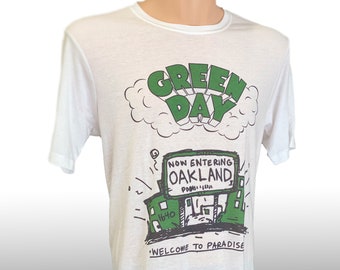 green day logo t shirt