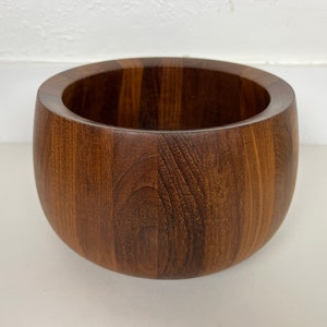 Teak Serving Bowl by Jens Quistgaard for Dansk image 2