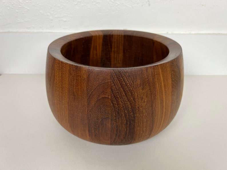 Teak Serving Bowl by Jens Quistgaard for Dansk image 2