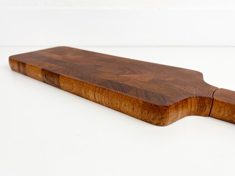 Dansk End Grain Teak Paddle Shaped Serving Board with Built in Knife image 8