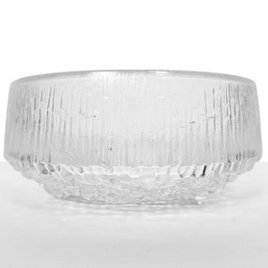 Iittala Ultima Thule 56oz Serving Bowl by Tapio Wirkkala