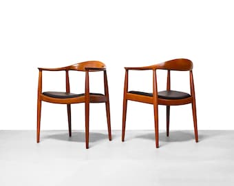 Hans Wegner JH-503 "Round Chairs" in Teak by Johannes Hansen - Pair of Two