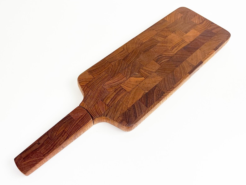 Dansk End Grain Teak Paddle Shaped Serving Board with Built in Knife image 2