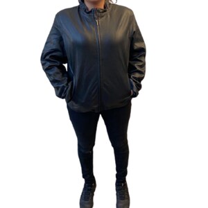 Women Genuine Soft Baby Lamb Short Zipper Closure Jacket