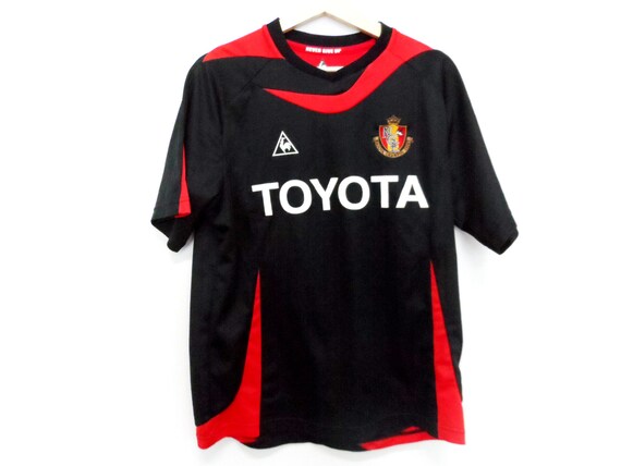 nagoya grampus eight jersey