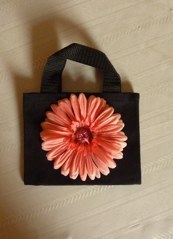 Flower Girl Handbag with 3D Floral Detail | David's Bridal