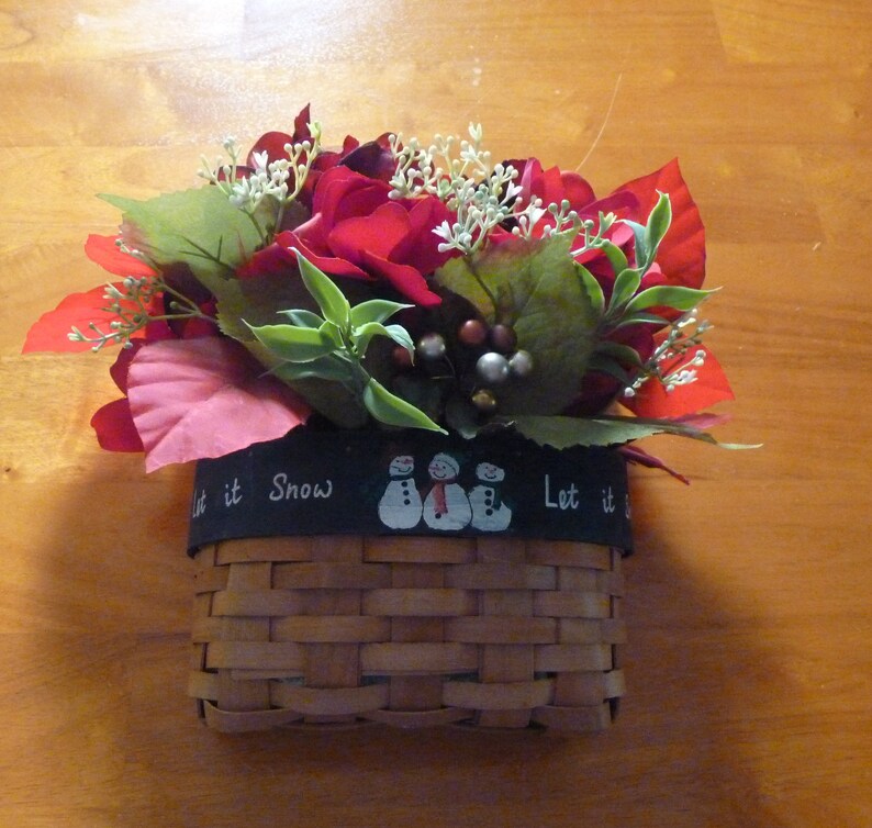 christmas basket floral arrangements
