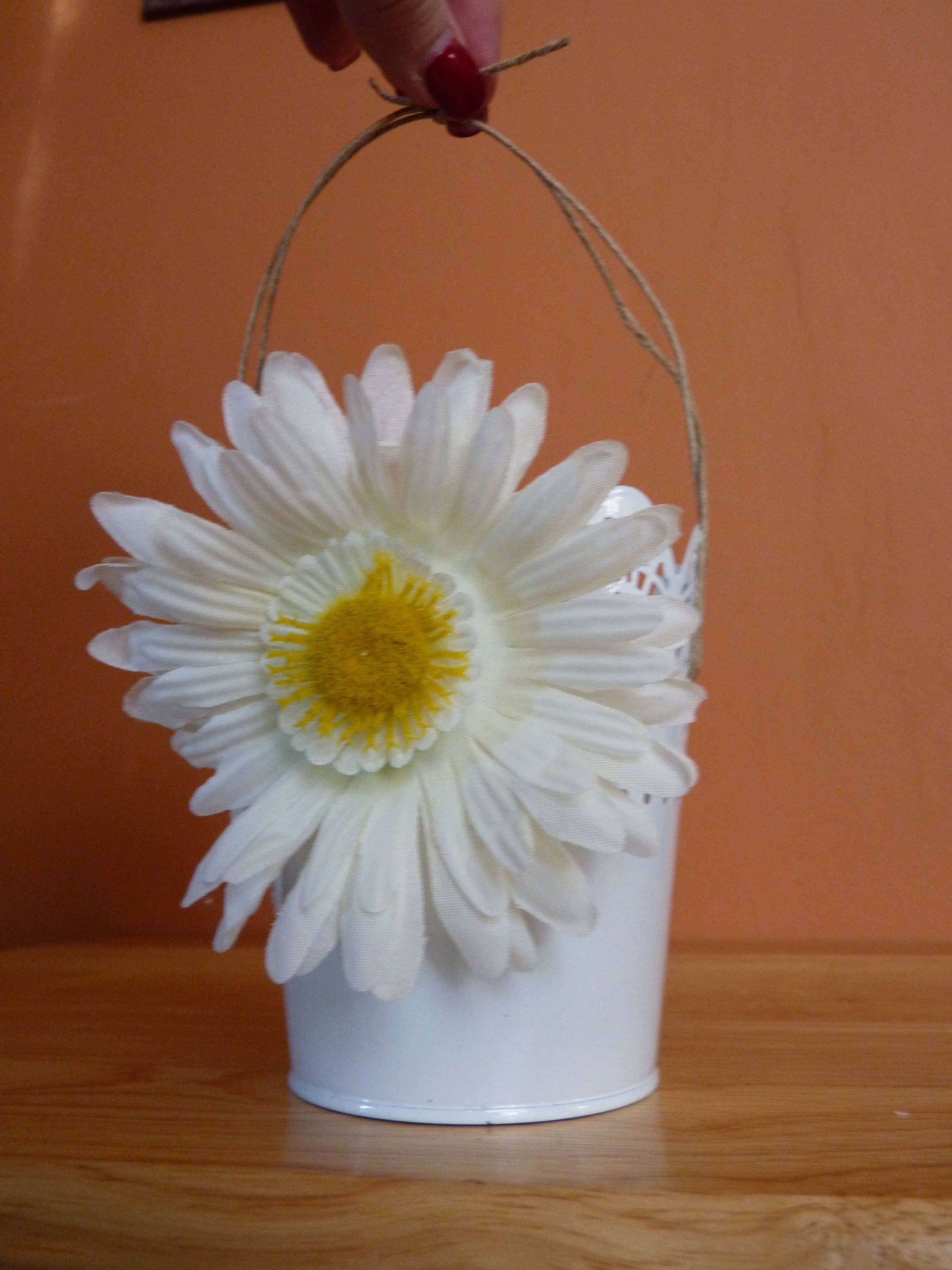 Daisy Flower Girl Basket. Bucket Flower Girl Basket. White Flower Girl