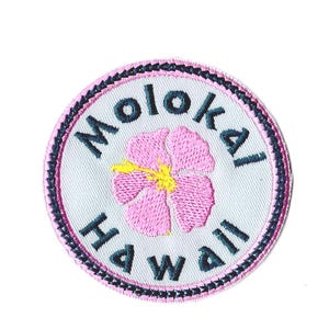Molokai Hawaii Embroidered Patch: Lei Flower Souvenir