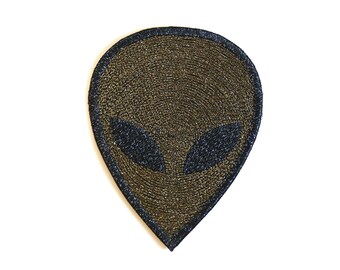 Écusson brodé extraterrestre : Petit extraterrestre vert thermocollant