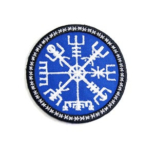 Vegvisir Vikingakompassmärke – Nordisk skyddssymbol Strykmärke (7,5 cm)