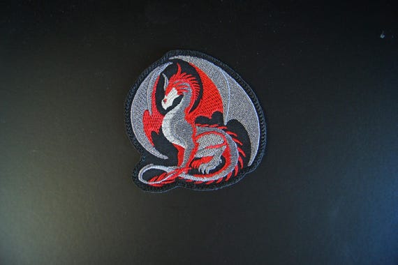 Patch Dragon Rouge Brodé - Écusson Thermocollant 10x8.3cm Médiéval Fantastique