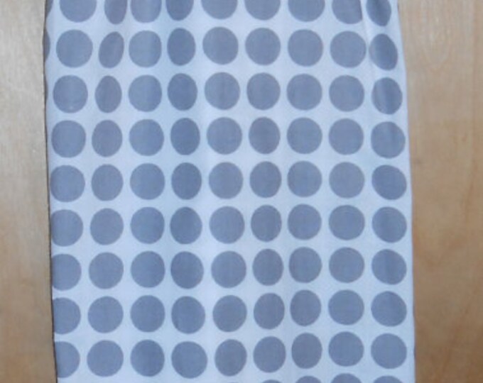 404# Plastic Grocery Bag Holder Grey Dots   plastic bag holder