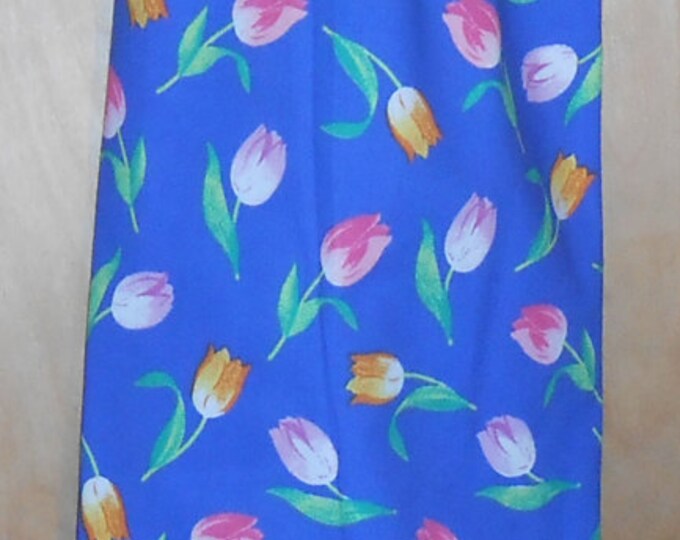 107# Plastic Grocery Bag Holder Tulips Flowers plastic bag Holder