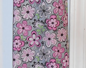 Flowers 352# Pastel Plastic Grocery Bag Holder   Flowers  plastic bag holder