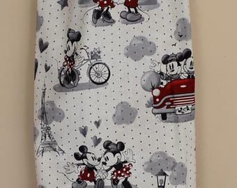 Mickey 221# and Minnie Mouse Plastic Grocery Bag Holder