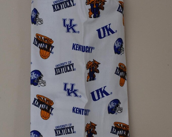 410# University of Kentucky Plastic Grocery Bag Holder Football-Basketball plastic bag holder