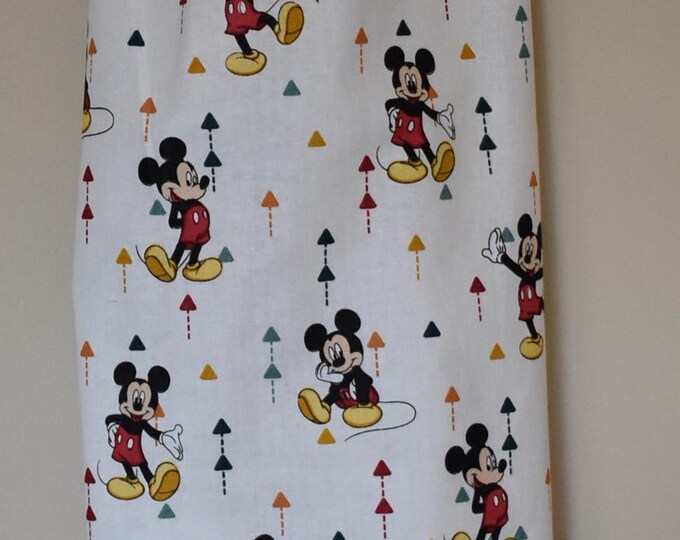321# Mickey Mouse Plastic Grocery Bag Holder Disney plastic bag holder