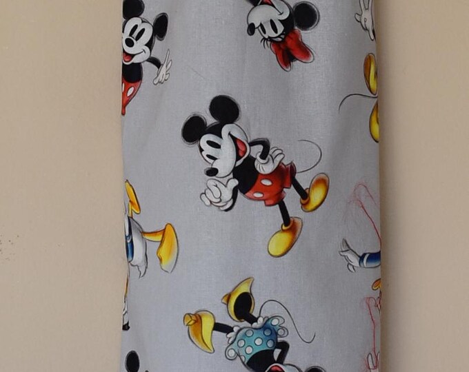 467# Mickey Minnie and Donald  Plastic Grocery Bag Holder DISNEY plastic bag holder