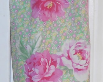 346# Plastic Grocery Bag Holder Pastel Big Flowers Plastic Bag Holder