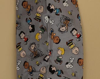 215# Charlie Brown and Peanuts Plastic Grocery Bag Holder