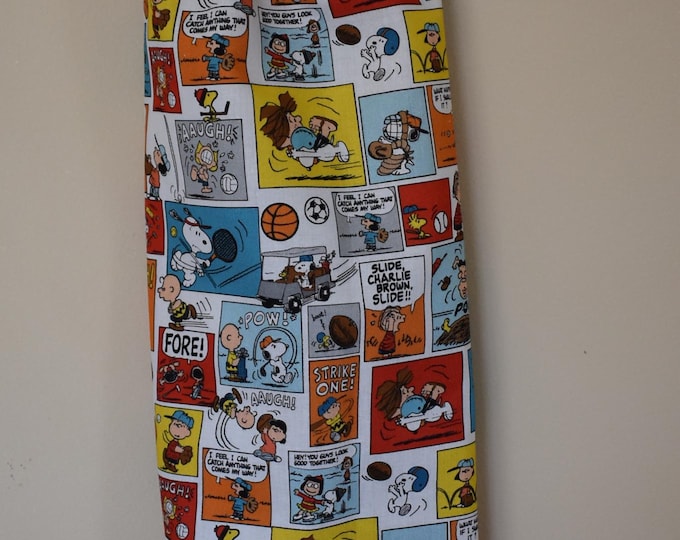 413# Peanuts Snoopy Comics Plastic Grocery Bag Holder Universal Plastic Bag Holder
