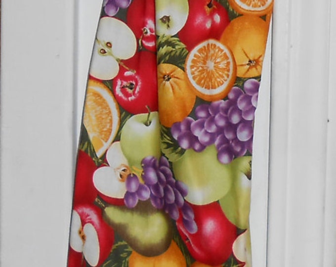 239# Plastic Grocery Bag Holder Apples Grapes Fruit Kitchen  plastic bag holder