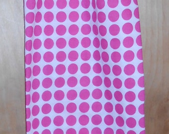 407# Plastic Grocery Bag Holder Pink Dots   plastic bag holder