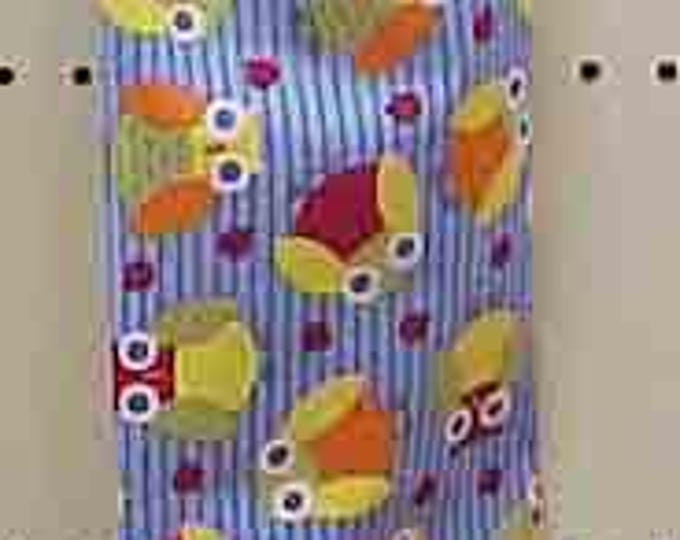 170# Lady Bugs and Owls  Plastic Grocery Bag Holder