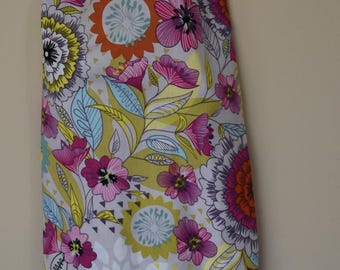 Floral 353# FLowers Plastic Grocery Bag Holder  Bold  Kitchen Pastel  plastic bag holder