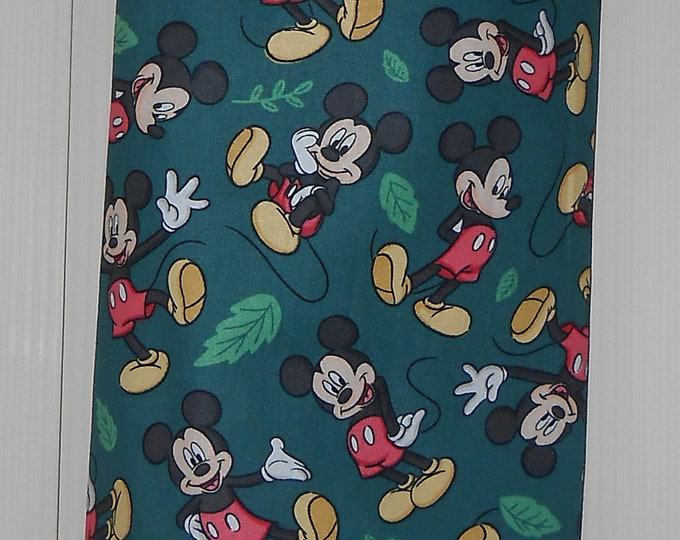 445# NEW Plastic Grocery Bag Holder Mickey Mouse Disney plastic bag holder